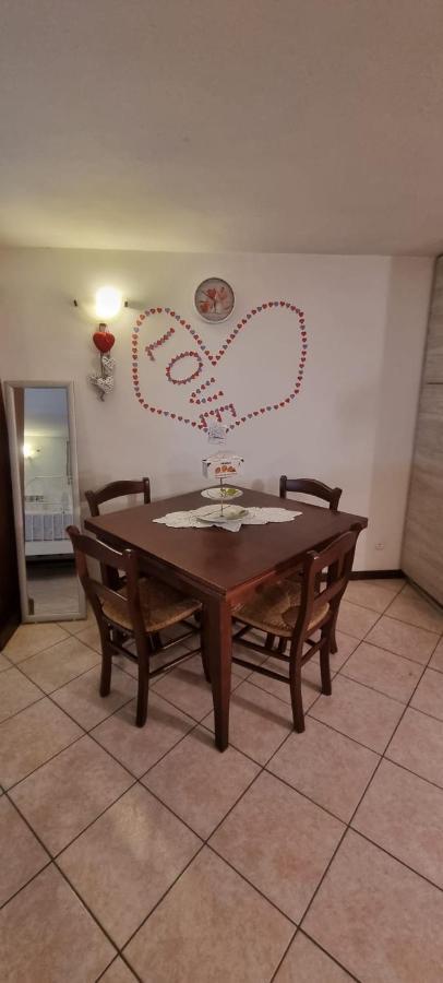 Apartamento Monolocale In Via Pedonale Saint-Vincent Exterior foto