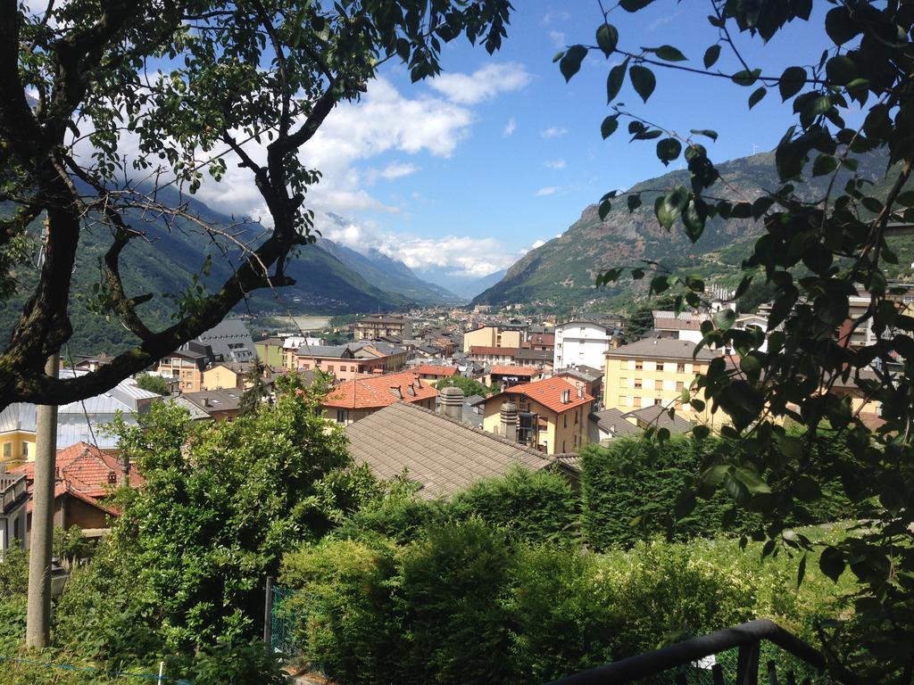 Apartamento Monolocale In Via Pedonale Saint-Vincent Exterior foto